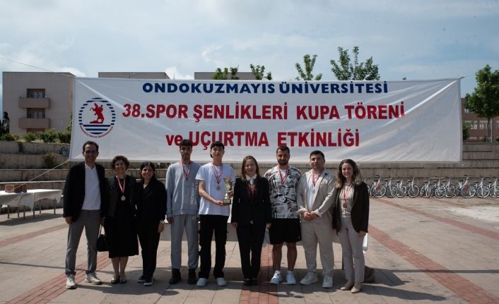 OMÜ’de ‘38. Üniversite İçi Spor Müsabakaları Kupa Töreni’