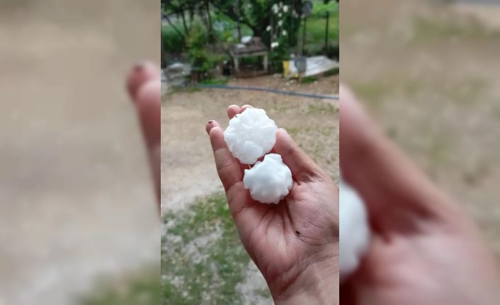 Osmaniye’de ceviz büyüklüğünde dolu yağdı