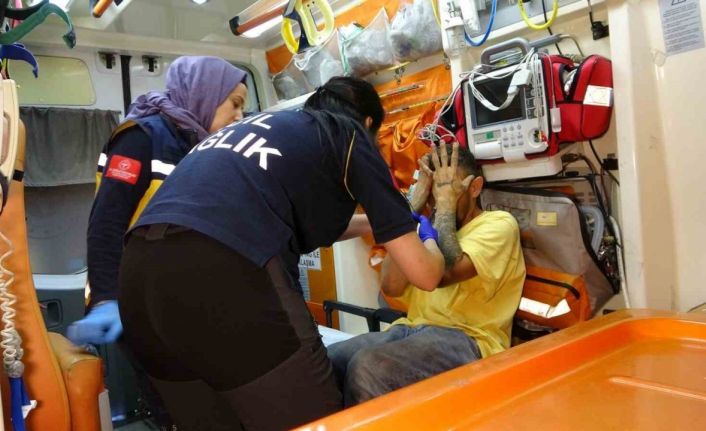 Otomobile çarpıp ’kimseye bir şey oldu mu’ diye gözyaşı dökmüştü, alkollü çıktı, polise mukavemetten tutuklandı