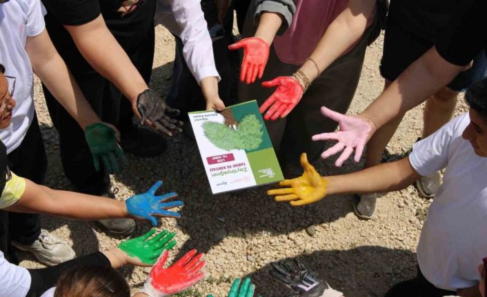 Özel öğrencilerden çevre etkinliği