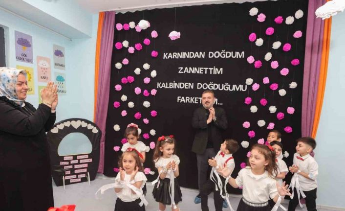 Plevne Anne Çocuk Oyun Evi’nden Anneler Günü etkinliği