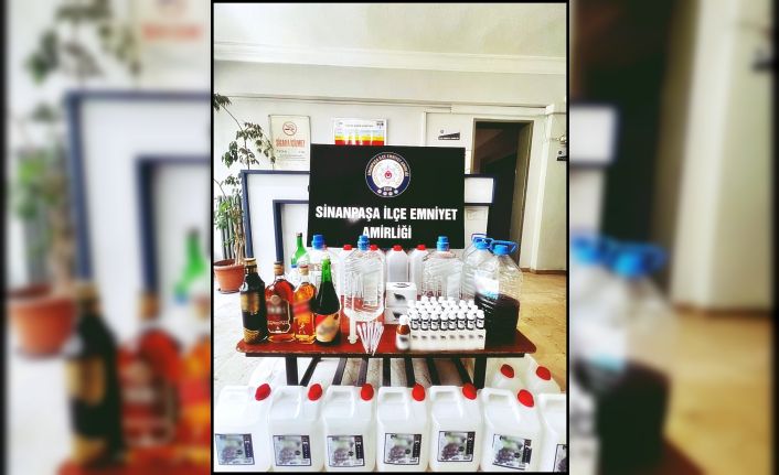 Polisten kaçak alkol operasyonu