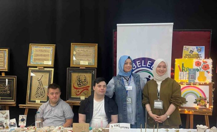 Rize’de kursiyerlerin el emekleri görücüye çıktı
