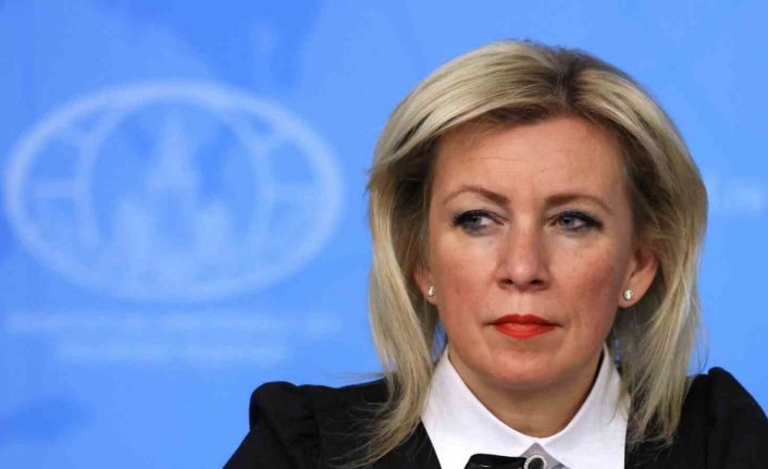 Rusya Dışişleri Bakanlığı Sözcüsü Zaharova: "NATO holiganları yedek kulübesinden ne kadar bağırırsa bağırsın, kaleye şut çekmek için sahada Ukrayna milli takımına ihtiyaç var"