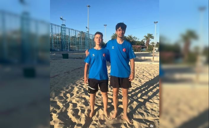 Salihli, Hentbol Milli Takımına 2 sporcu gönderdi