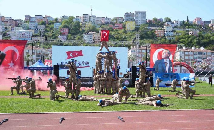 Samsun’da 19 Mayıs coşkuyla kutlandı