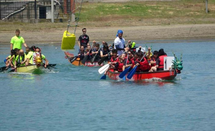 Samsun’da ’Uluslararası Su Sporları Festivali’ düzenlendi