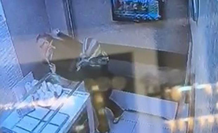 Sarrafı soymaya çalışan bankacı: "Sıkıntı içinde yaşamak zoruma gitti"