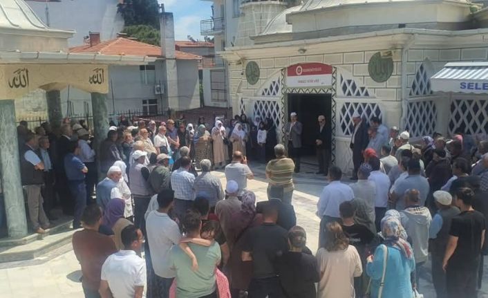 Selendi’den dualarla kutsal topraklara uğurlandılar