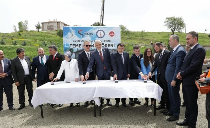 Simav’da Üniversite Yerleşkesine yapılacak cami ve Gençlik Merkezinin temeli atıldı