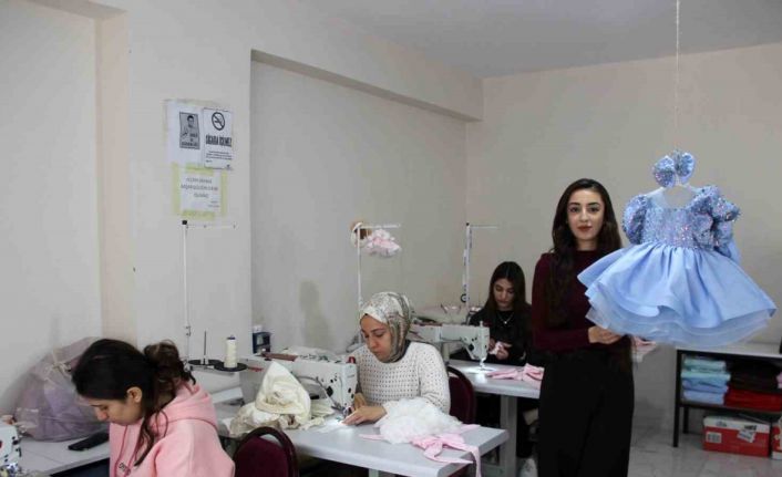 Şırnaklı girişimci izlediği dizideki moda tasarımcısı karakterinden etkilenerek 20 yaşında atölye kurdu