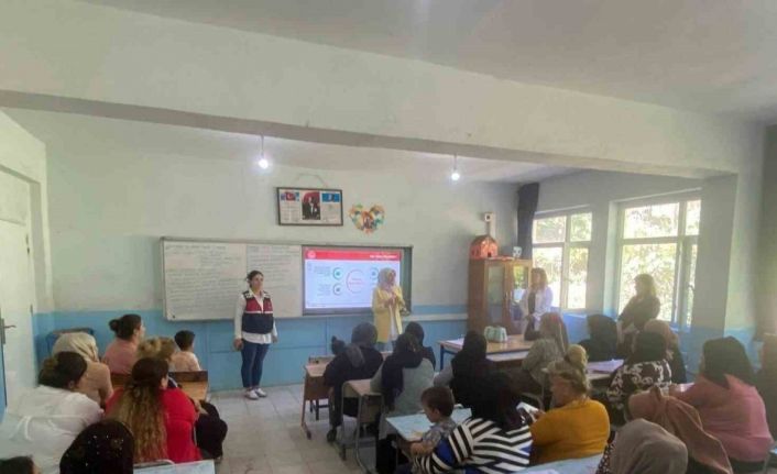 Şırnak’ta kadına şiddetle mücadele ve aile içi iletişim eğitimi