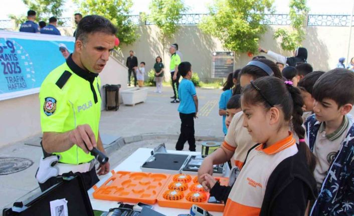 Şırnak’ta Trafik Haftası’nda bilinçlendirme seferberliği