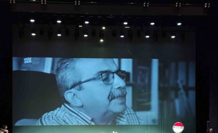 Sırrı Süreyya Önder için Atatürk Kültür Merkezi’nde tören düzenlendi