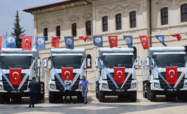 Sivas Belediyesi araç filosuna güç kattı