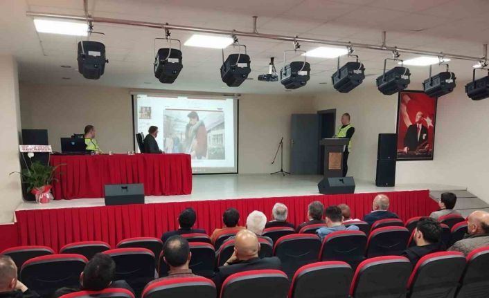 Şoförlere eğitim semineri