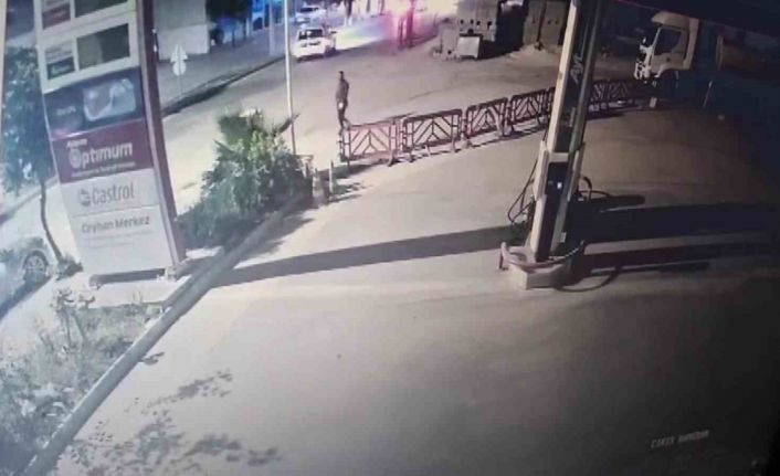 Sokakta karşılaştığı eski kocasını tabancayla vurdu... O anlar kamerada