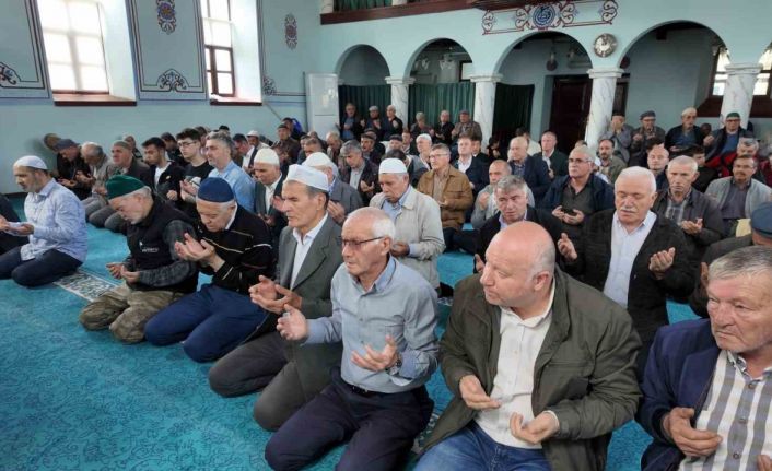 Tarihi Osmanlı köyünde Hıdırellez Şenliği ile yağmur ve şükür duası yapıldı