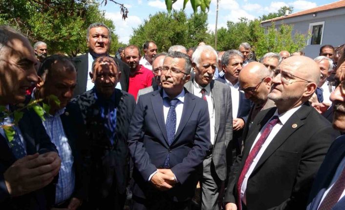 TBMM Zirai Don Araştırma Komisyonu Malatya’da kayısı bahçelerinde inceleme yaptı