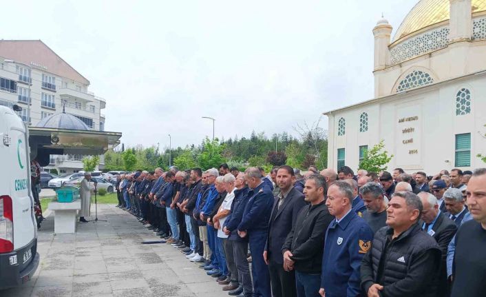 Trafik kazasında oğlu ile birlikte vefat eden öğretmenden geriye sınıfındaki hatıraları kaldı