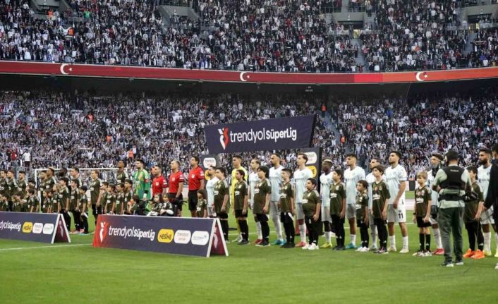 Trednyol Süper Lig: Beşiktaş: 0 - Adana Demirspor: 0 (Maç devam ediyor)