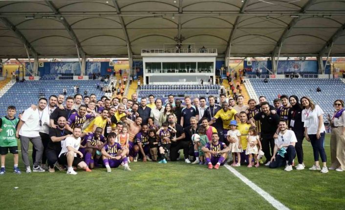 Trendyol Süper Lig: Eyüpspor: 2 - Antalyaspor: 1 (Maç sonucu)