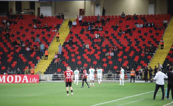 Trendyol Süper Lig: Gaziantep FK: 0 - Alanyaspor: 1 (Maç sonucu)