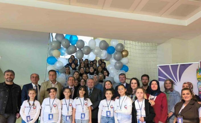 TÜBİTAK 4006 Bilim Fuarı’nda bilim ve hayal gücü buluştu