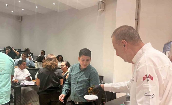 Türk yemekleri Panamalıların sofralarında ziyafete dönüştü