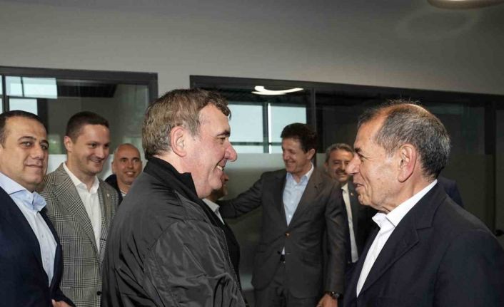 UEFA Kupası zaferinin efsaneleri Kemerburgaz Metin Oktay Tesisleri’nde buluştu