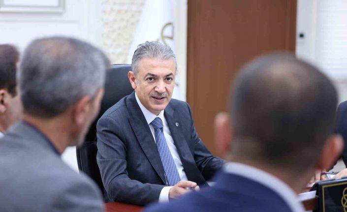 Vali Akkoyun muhtarlarla bir araya geldi