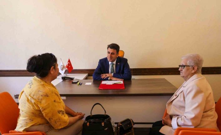 Vali Şefik Aygöl, ‘Açık Kapı’ uygulaması kapsamında vatandaşlarla buluştu