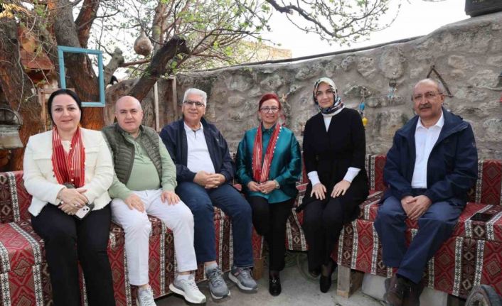 Vali Yiğitbaşı BİK üyelerine Frig Vadisi’ni gezdirdi