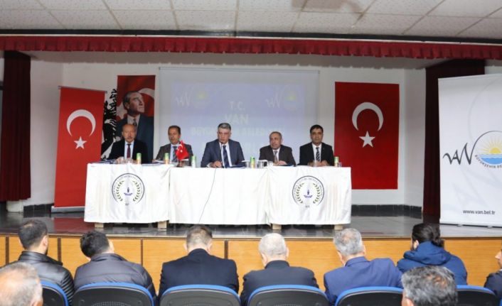 Van Büyükşehir Belediyesi muhtar buluşmalarını Saray ve Özalp ilçeleri ile sürdürdü