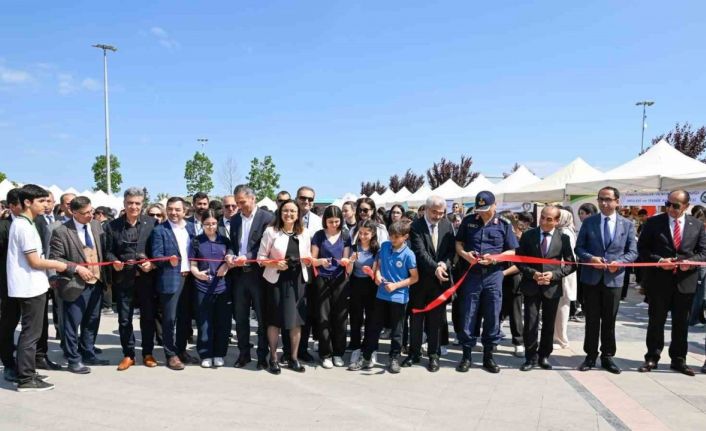 Yalova Mesleki ve Teknik Eğitim Fuarı açıldı