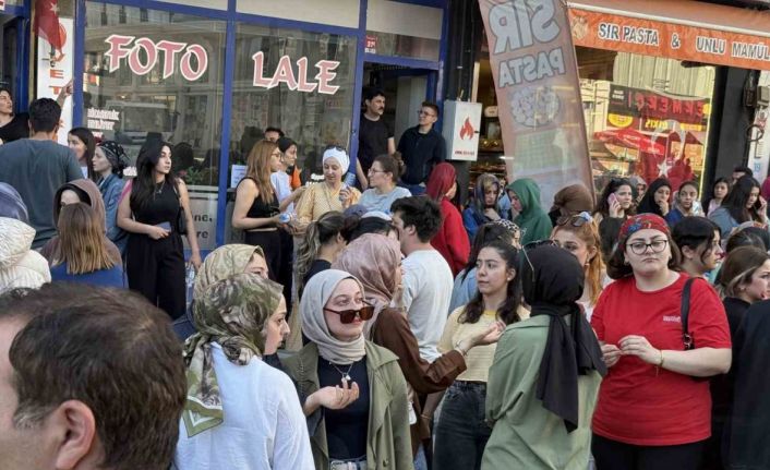 Yangın çıkan yurttaki öğrencilerden tepki: "Yangın tüpü, alarm yok"