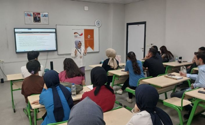 YKS öğrencilerine sınav kaygısı destek eğitimi