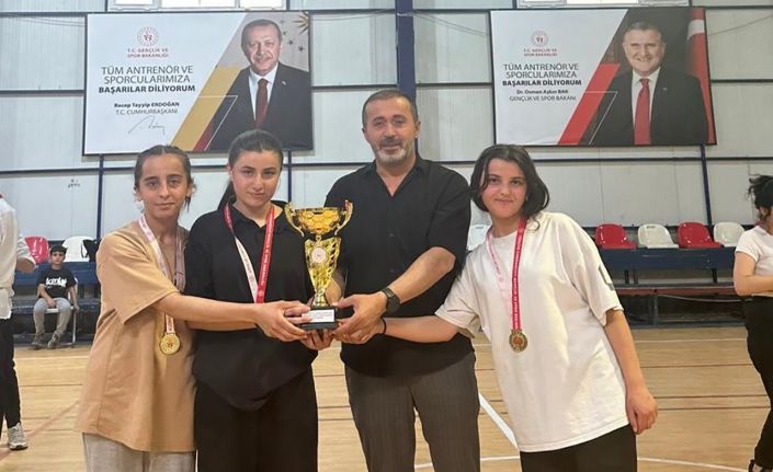 Yüksekova ve Çukurca’da basketbol rüzgarı esiyor