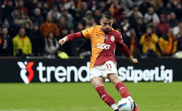 Yunus Akgün, menisküs ameliyatı oldu