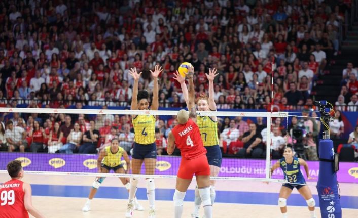 A Milli Kadın Voleybol Takımı, Milletler Ligi’nde ilk yenilgisini aldı