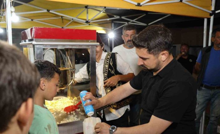 Açık hava sinema keyfi Duraklar köyünde