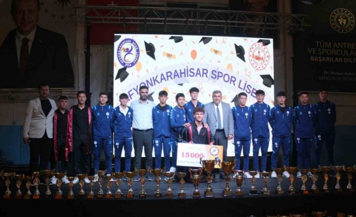 Afyonkarahisar Spor Lisesi’nde şampiyonluk coşkusu!