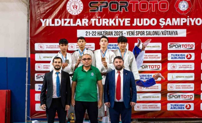 Ahmet Buğra Kısa, Türkiye üçüncüsü oldu