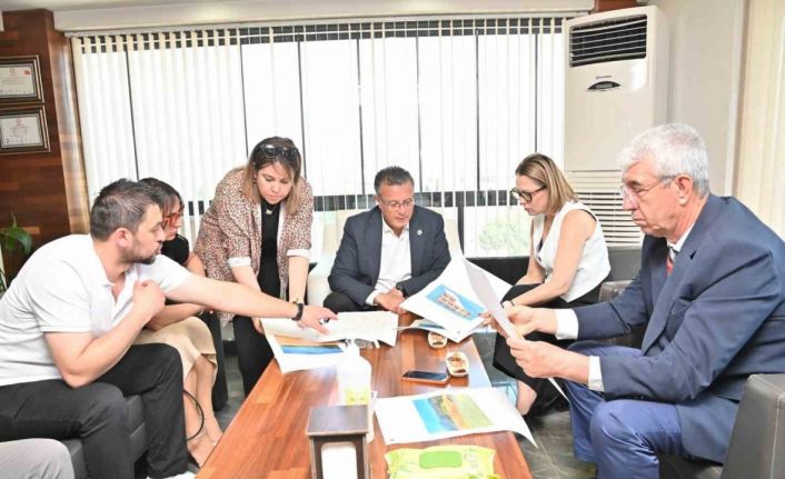 Alaşehir’de sokak hayvanları için yapılan çalışmalar değerlendirildi