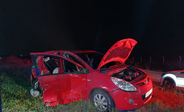 Alkol ve ışık ihlali kazayı beraberinde getirdi: 2 yaralı