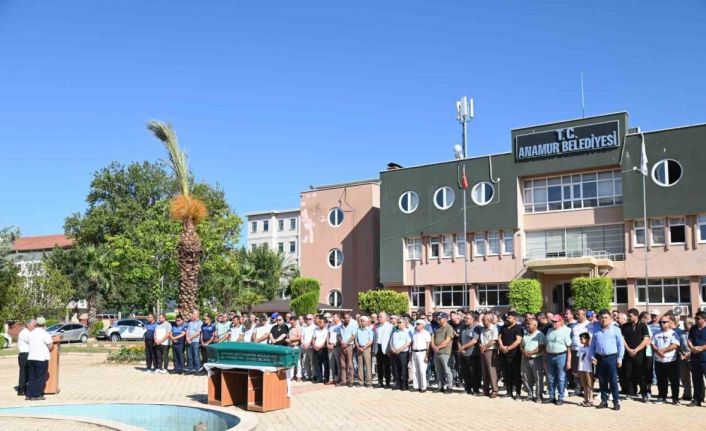 Alkollü sürücünün ölümüne neden olduğu temizlik personeli toprağa verildi