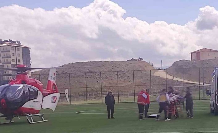 Ambulans helikopter Malatya’da 2 hasta için havalandı