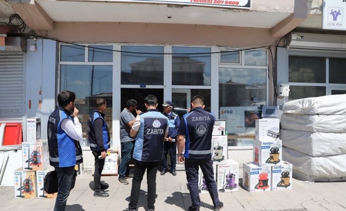 Ardahan’da kaldırım işgaline geçit yok