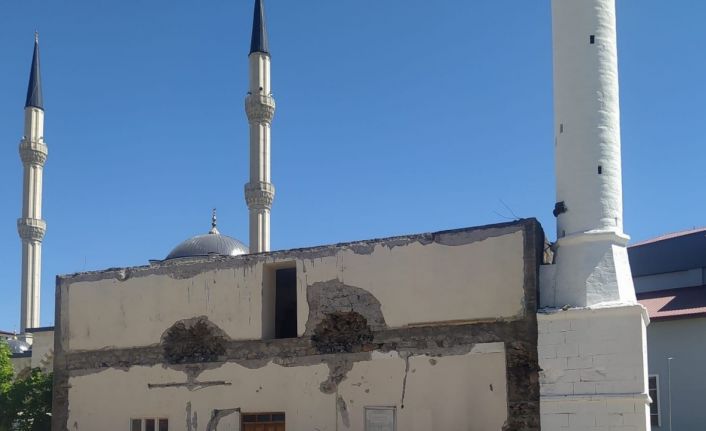 Atıl Kalan Camiye Yeni Misyon: Kadınlar için Kuran kursu olacak