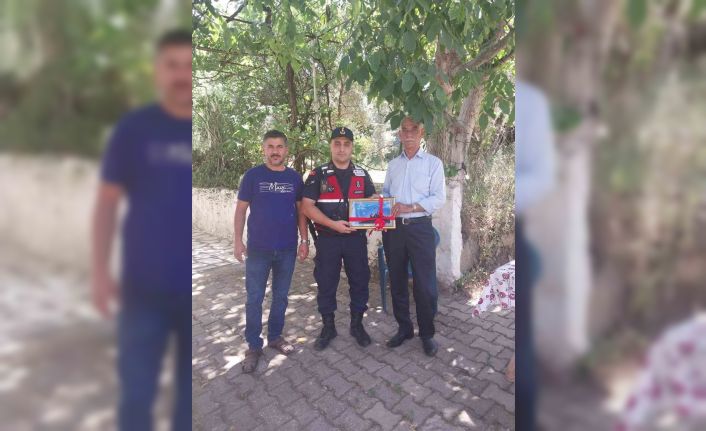Aydın’da jandarmadan anlamlı davranış